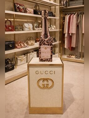 Fashion Wood Table / Vanity/Closet Display
